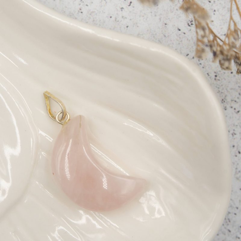 Zawieszka z kwarcu różowego księżyc