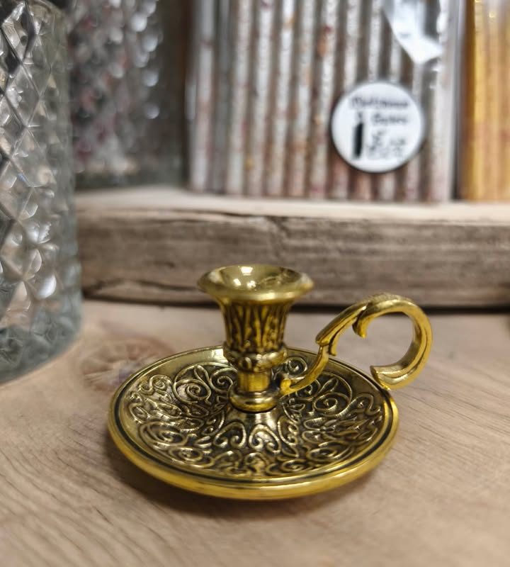 Świecznik złoty