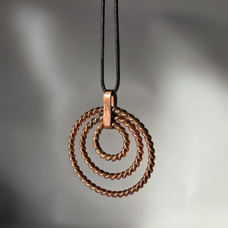 Amulet Tensorowy „3 Cubity”